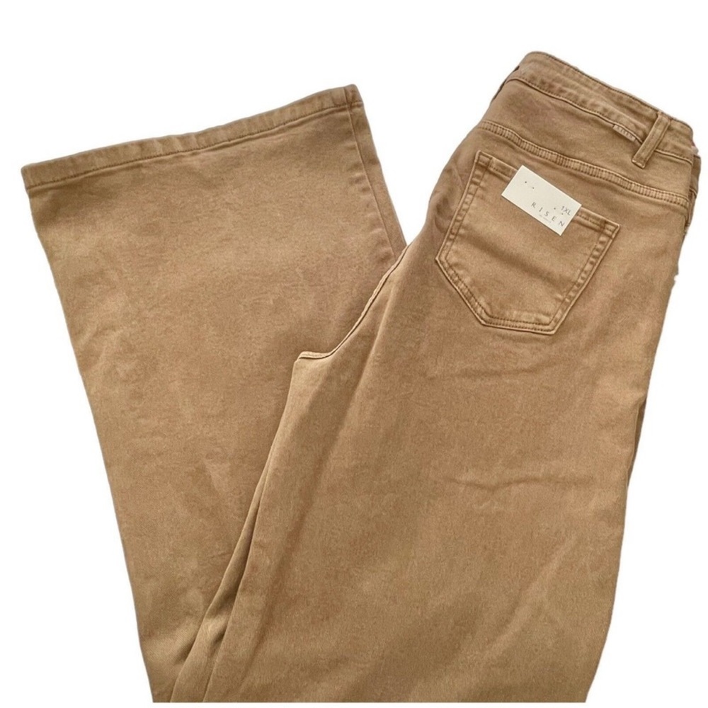 Nwt risen jeans
